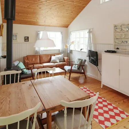 Gorgeous In Samso With Kitchen Casa de Férias Kolby Kas